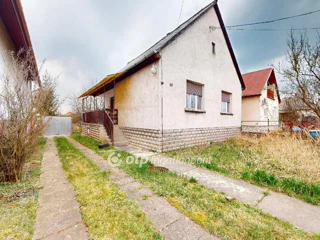 Eladó ház Onga 110 nm