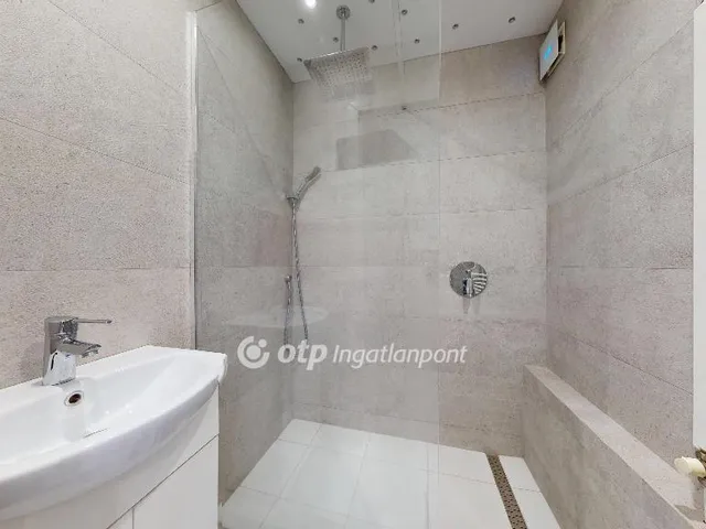 Eladó lakás Tiszaújváros 55 nm