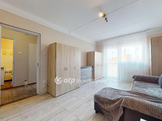 Eladó lakás Miskolc, Avas 37 nm