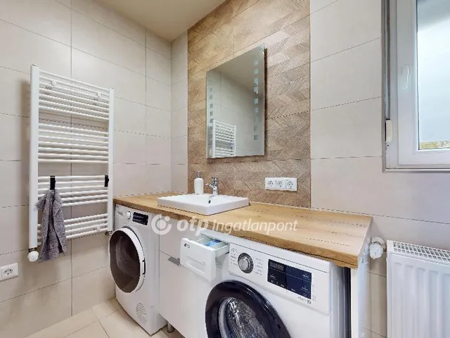 Eladó lakás Miskolc, Selyemrét 55 nm