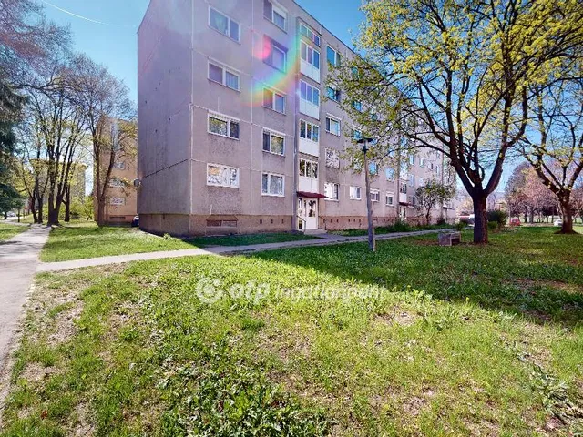 Eladó lakás Miskolc, Bulgárföld 35 nm