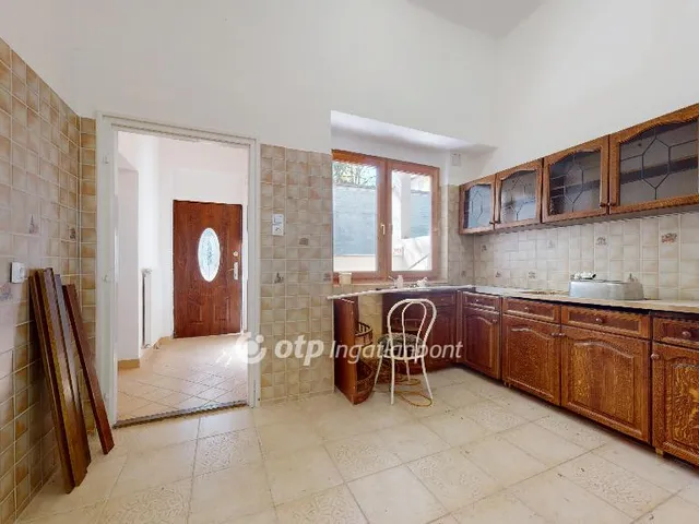 Eladó ház Eger 205 nm
