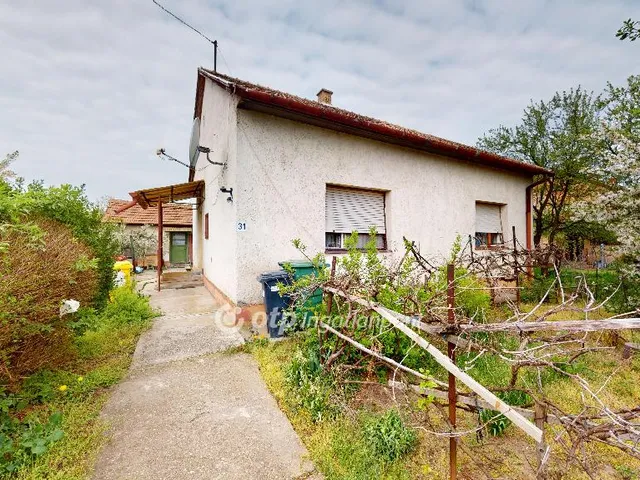 Eladó ház Mezőcsát 61 nm