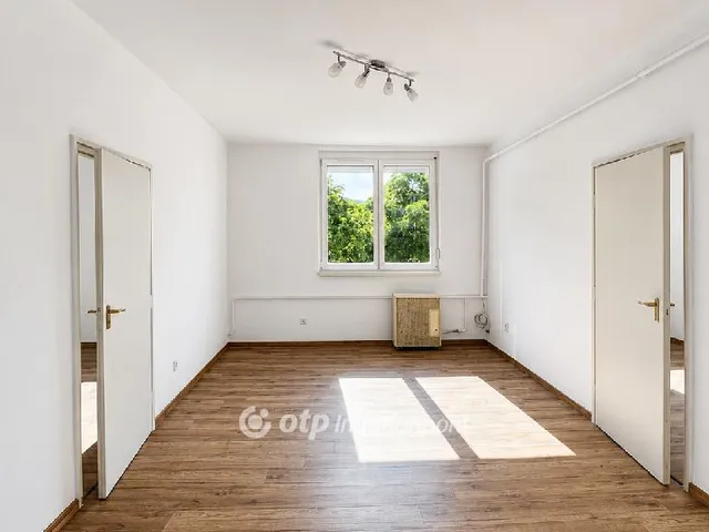 Eladó lakás Miskolc, Kilián 71 nm