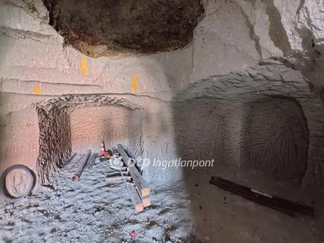 Eladó telek Szomolya 357 nm