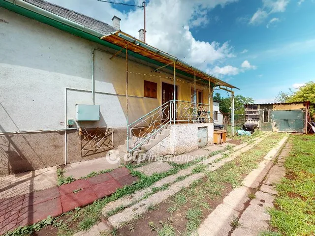 Eladó ház Szerencs 103 nm