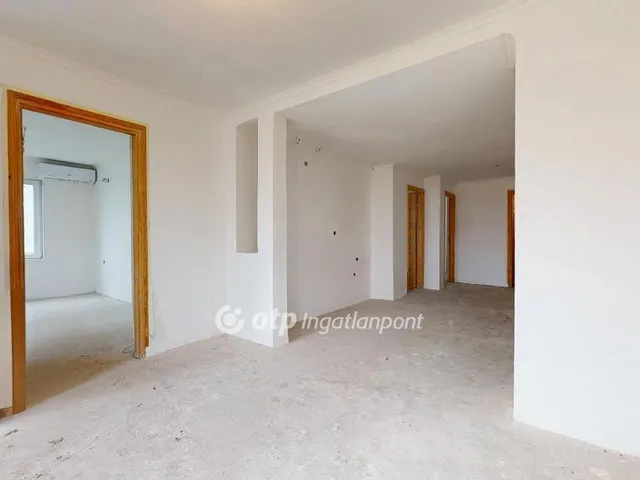 Eladó ház Poroszló 147 nm