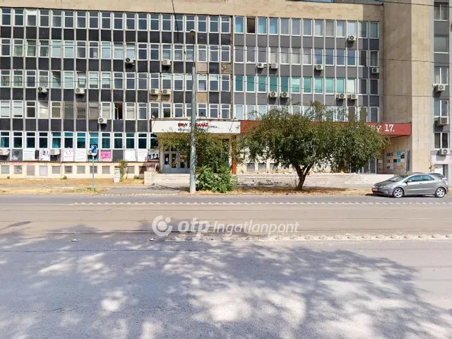 Eladó kereskedelmi és ipari ingatlan Miskolc 66 nm