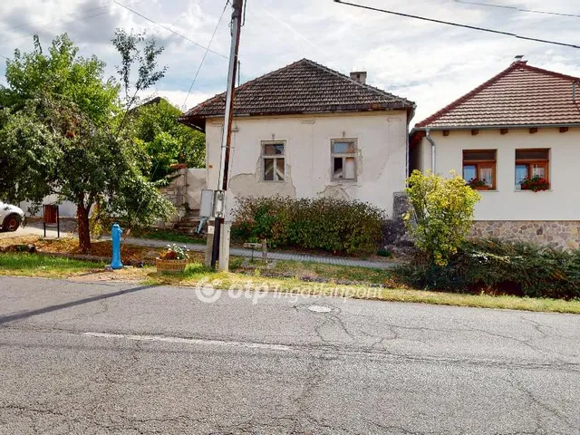 Eladó ház Erdőbénye 102 nm