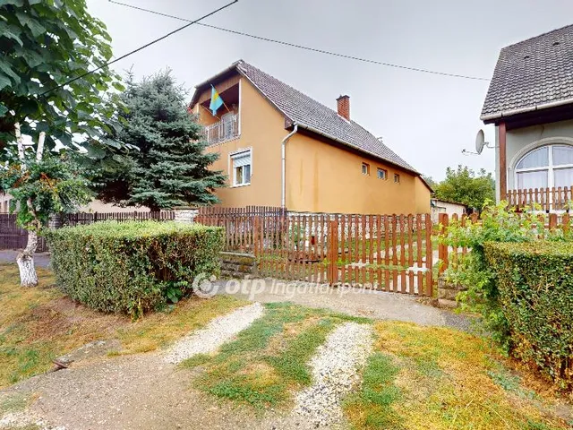 Eladó ház Alsóvadász 170 nm