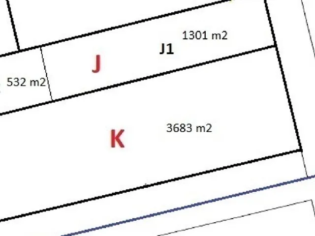Kiadó kereskedelmi és ipari ingatlan Kecskemét, Műkertváros 3683 nm