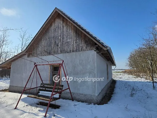 Eladó mezőgazdasági ingatlan Jakabszállás 57 nm