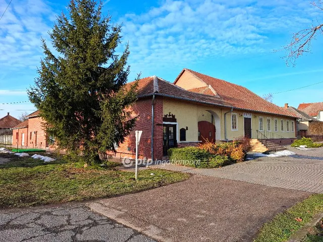 Eladó kereskedelmi és ipari ingatlan Kétegyháza 409 nm