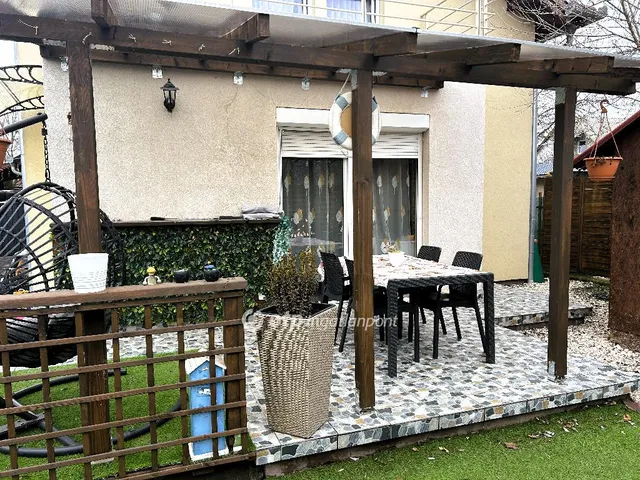 Eladó lakás Gyömrő, Erzsébettelep 87 nm