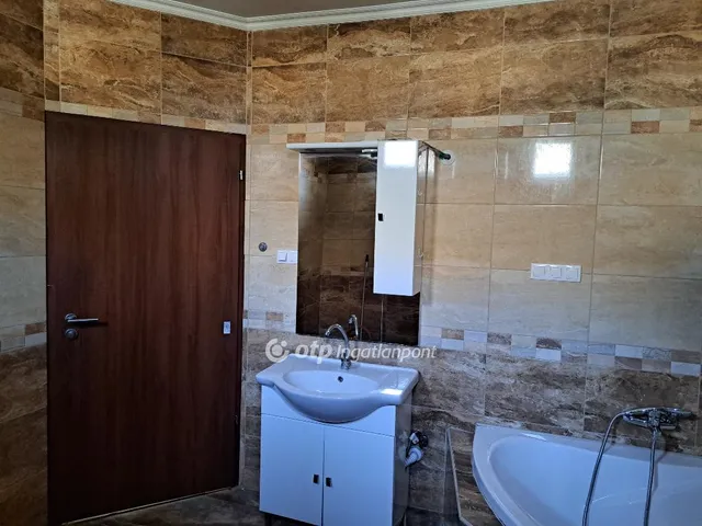 Eladó ház Kunszentmárton 100 nm