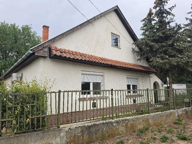 Eladó ház Tápiószőlős 75 nm