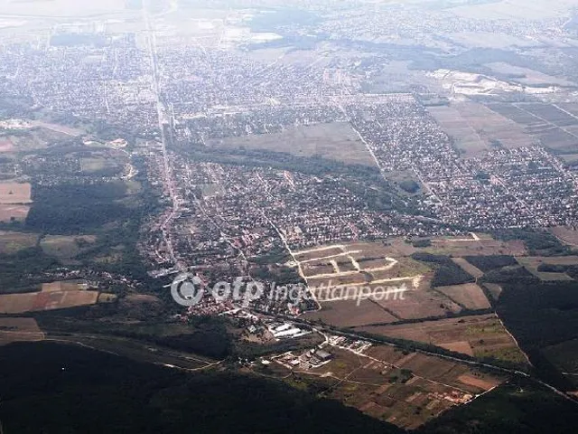 Eladó telek Kerepes 749 nm