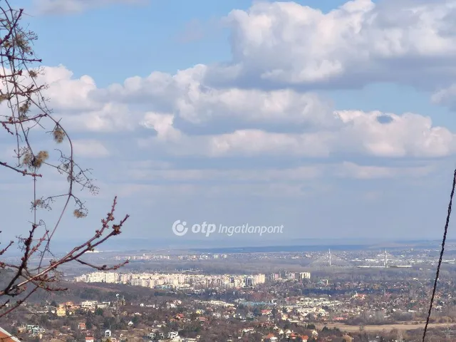 Eladó telek Budapest III. kerület, Testvérhegy 1262 nm