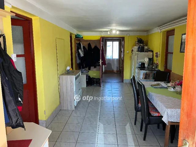 Eladó ház Mogyoród 150 nm