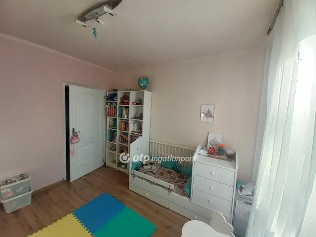 Eladó lakás Budapest XV. kerület 70 nm