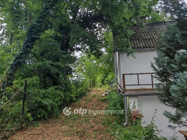 Eladó ház Adony 30 nm