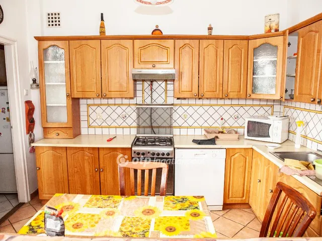 Kiadó lakás Budapest XVIII. kerület, Miklóstelep 111 nm