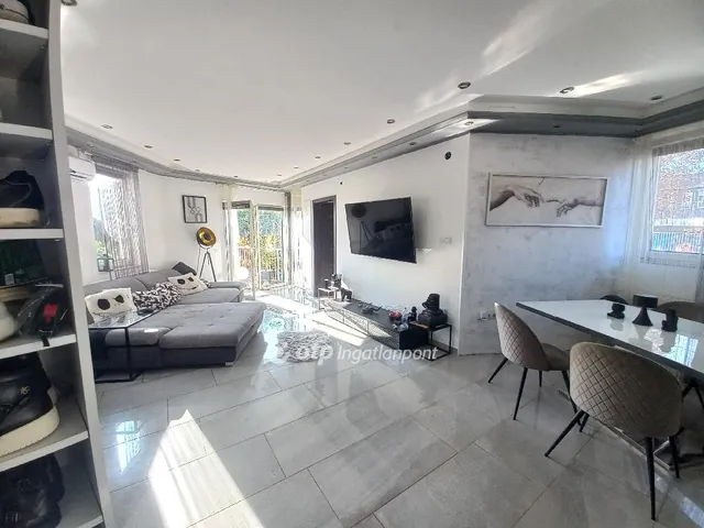 Eladó lakás Budapest XV. kerület, Pestújhely 58 nm