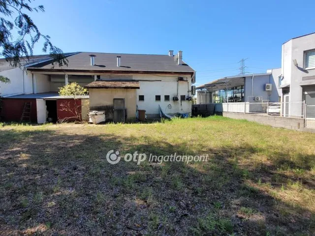 Eladó kereskedelmi és ipari ingatlan Budapest XVII. kerület, Rákoskeresztúr 533 nm