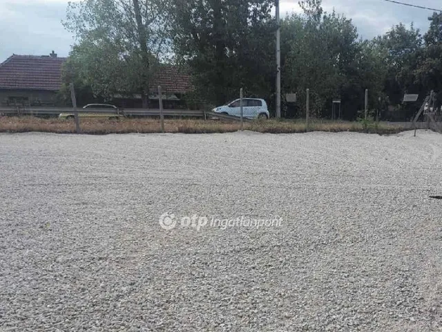 Eladó kereskedelmi és ipari ingatlan Budapest XVII. kerület, Rákoshegy 50 nm