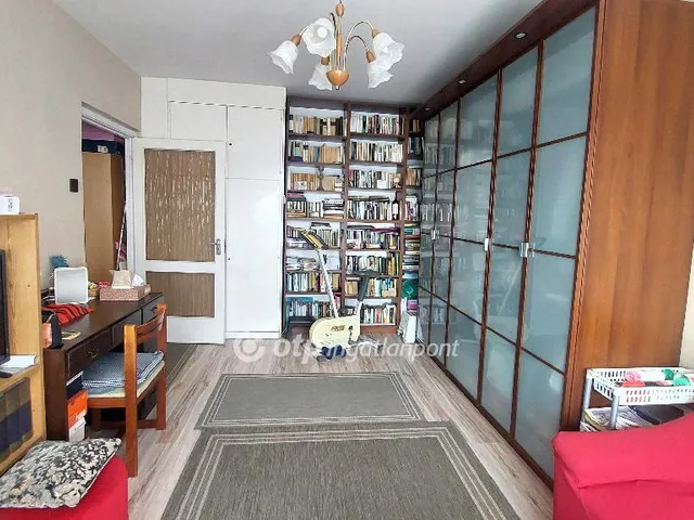 Eladó lakás Budapest XIV. kerület, Rákosfalva 34 nm