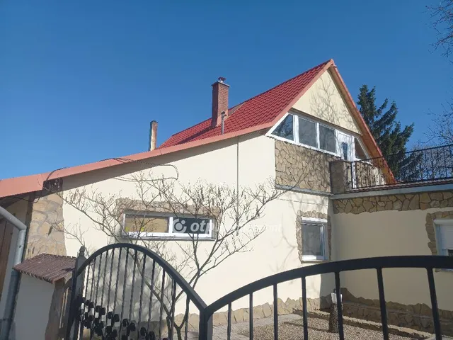 Eladó ház Kecskemét 150 nm