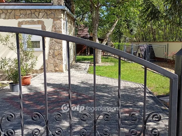Eladó ház Kecskemét, Hetényegyháza 150 nm