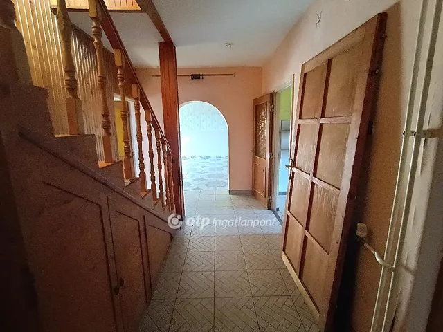 Eladó ház Székesfehérvár 207 nm