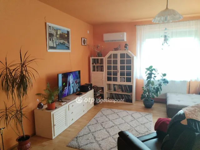 Eladó ház Sárszentágota 112 nm