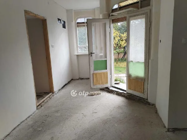 Eladó ház Alap 96 nm