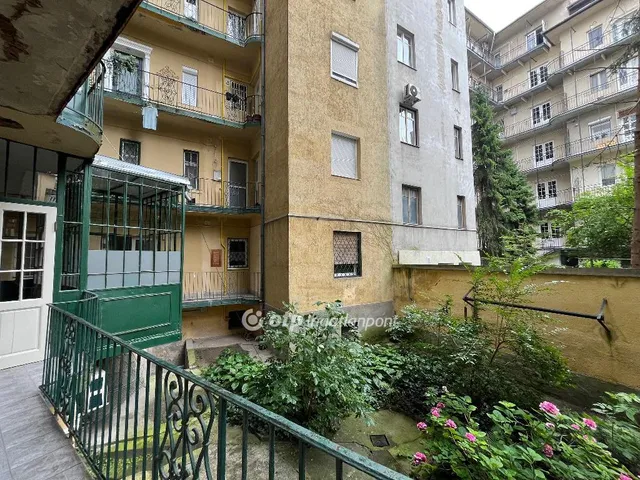 Eladó lakás Budapest XII. kerület 72 nm