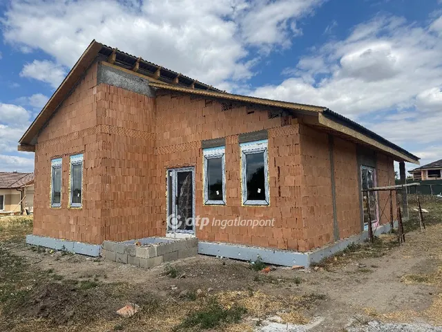 Eladó ház Seregélyes 111 nm