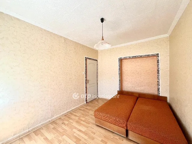 Eladó ház Mezőkomárom 102 nm