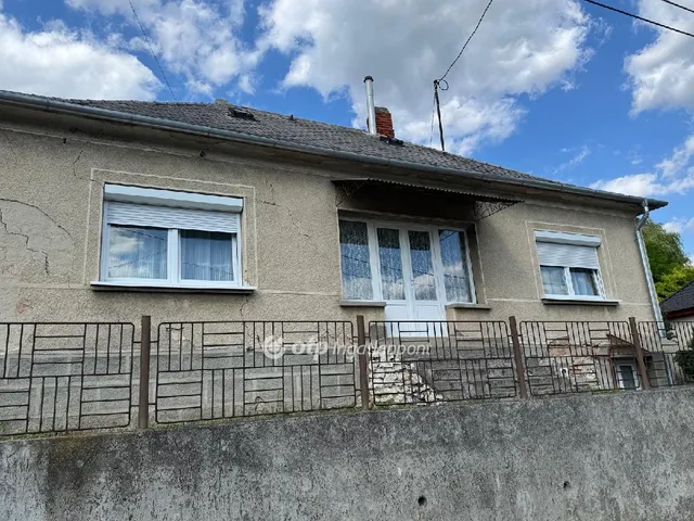 Eladó ház Bakonycsernye 116 nm
