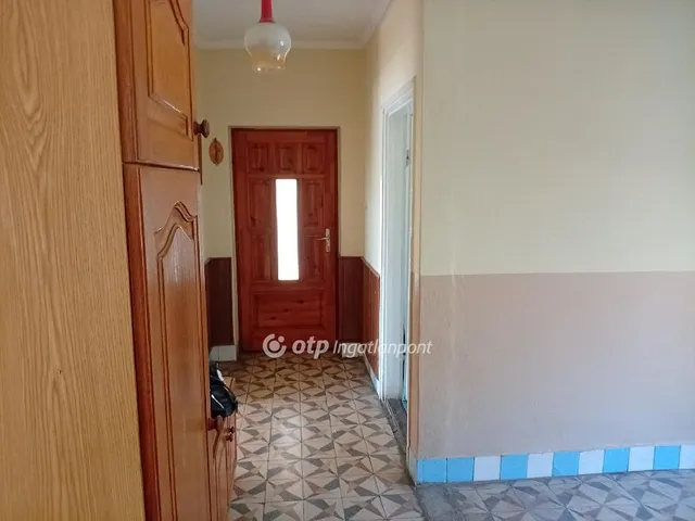 Eladó ház Tác 80 nm