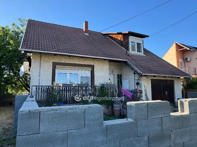 Eladó ház Szabadegyháza 180 nm