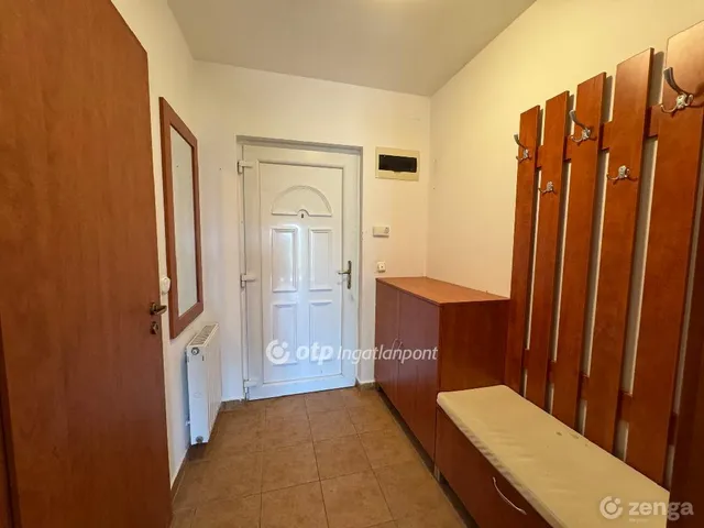 Kiadó ház Sukoró 144 nm