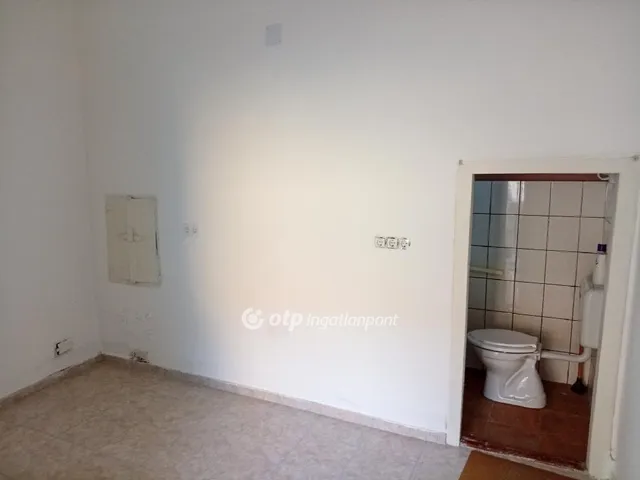 Eladó ház Aba 122 nm