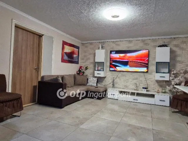 Eladó ház Cegléd 118 nm