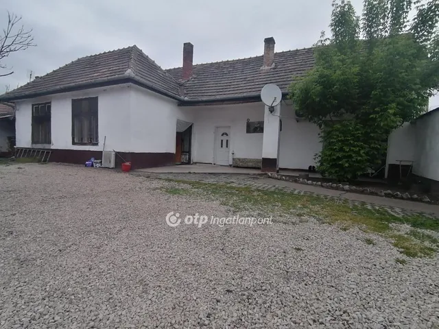 Eladó ház Kiskőrös 135 nm