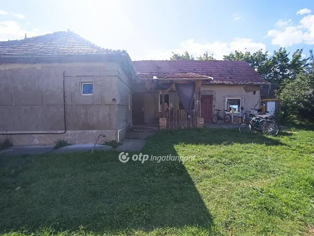 Eladó ház Pánd 80 nm