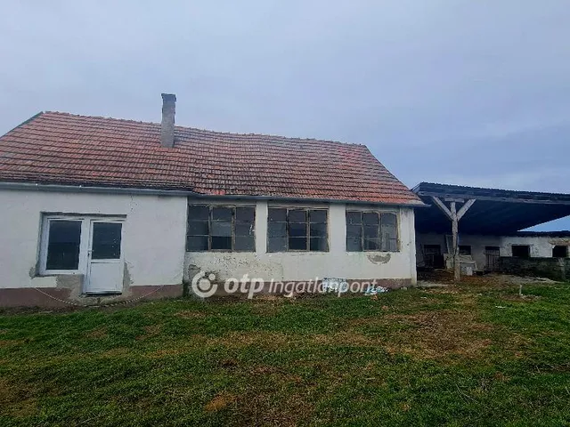 Eladó mezőgazdasági ingatlan Szakmár 58 nm
