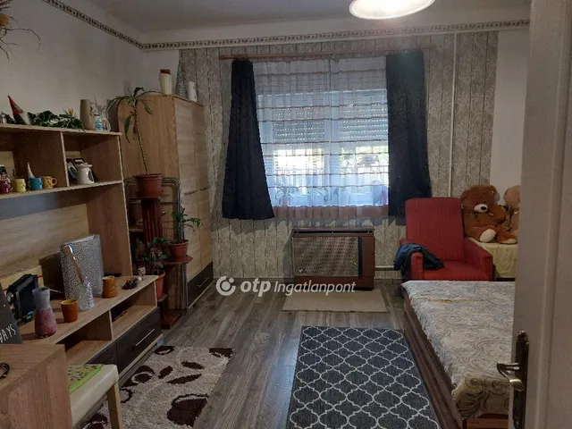 Eladó ház Szabadszállás 76 nm