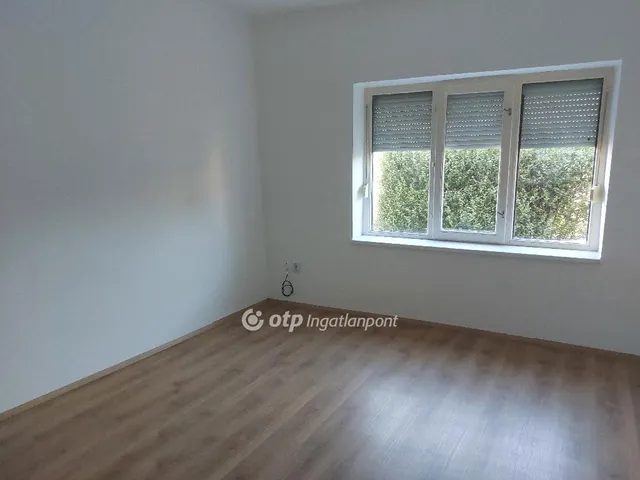 Eladó ház Szabadszállás, Általános iskola környéke 68 nm