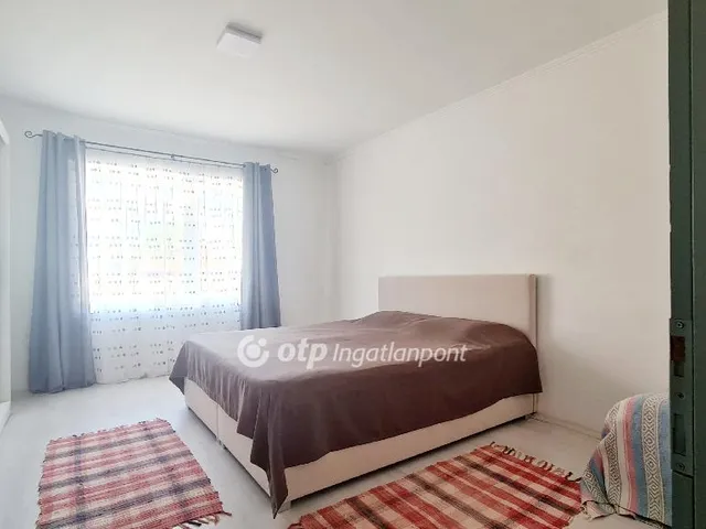 Eladó ház Császártöltés 84 nm